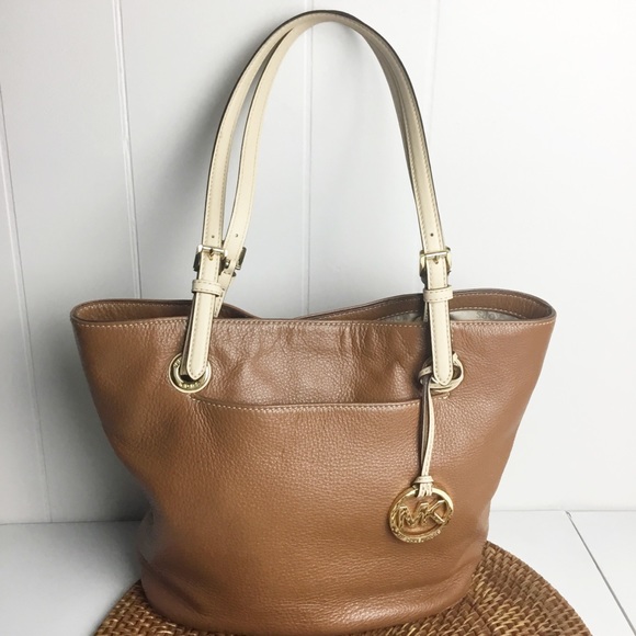 Michael Kors Light Brown Leather Shoulder Bag Purse - Picture 1 of 6